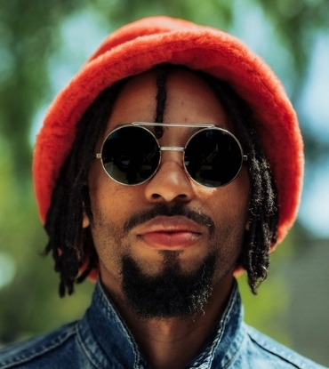 Justin “GuitarSlayer” Lyons